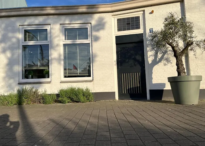 Bed and breakfast Schie2be