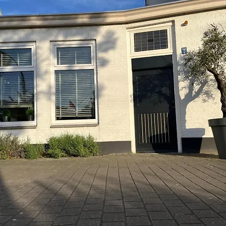 Bed & Breakfast Schie2be